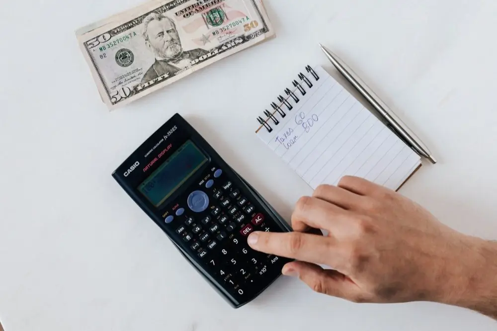 Budgeting Hacks You Need to Get On-Board With ASAP