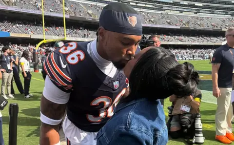 Simone Biles and Jonathan Owens’ Viral PDA Moment Leaves Fans Divided