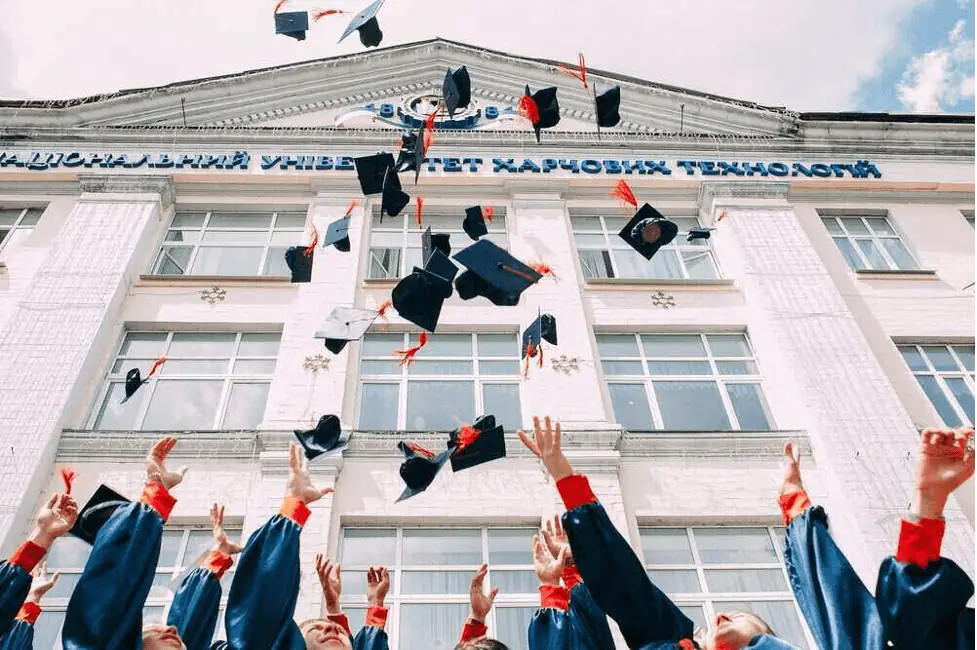 Financial Guidance Tips For The Class of 2021