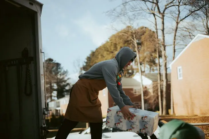 How to start a box truck business?
