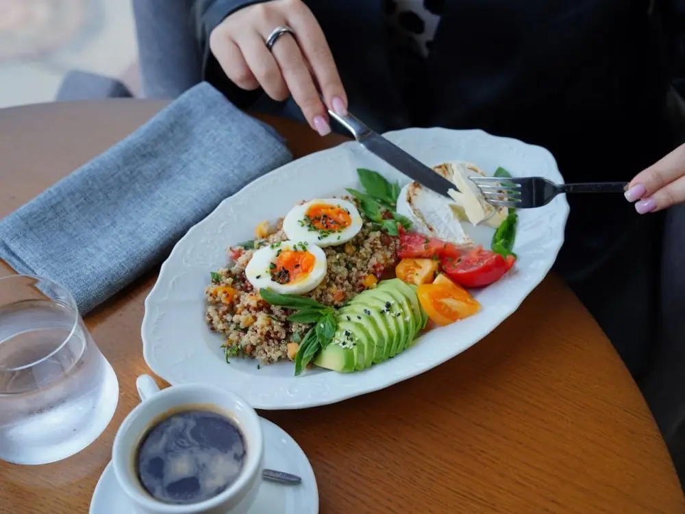 Healthy Eating Guide to Stay Fit and Energized Every Single Day